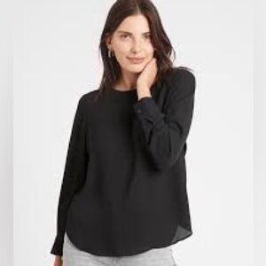 NWT Banana Republic Factory Pleat Back Blouse | Black | Size XL